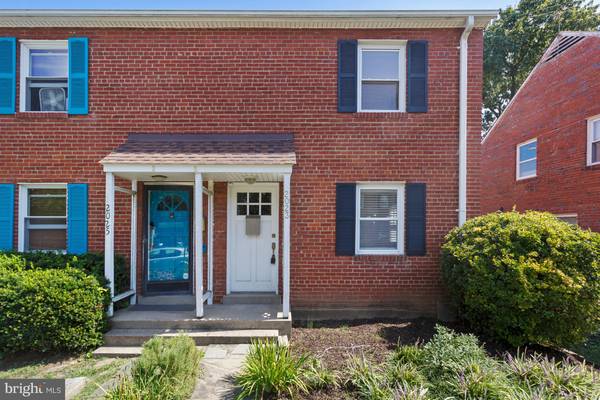 2023 N SMYTHE ST, Arlington, VA 22201