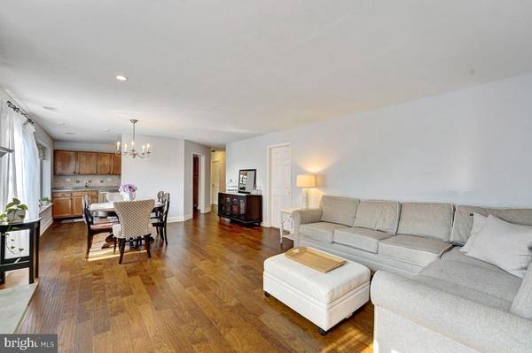 Newtown Square, PA 19073,406 PRITCHARD PL