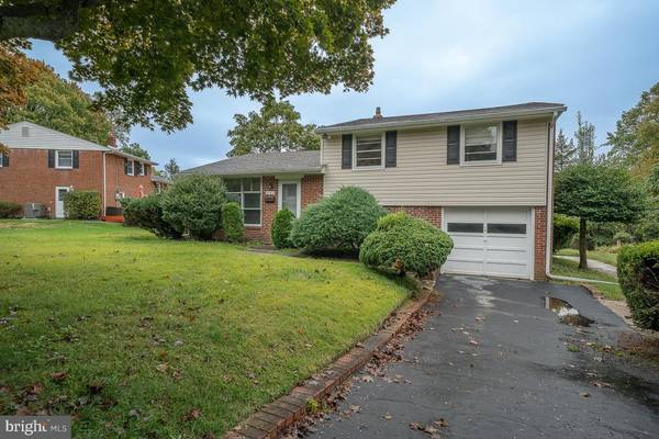 331 CANDLEWOOD RD, Broomall, PA 19008