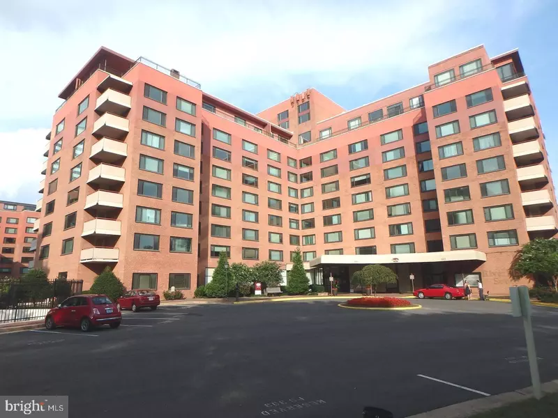 1011 ARLINGTON BLVD #435, Arlington, VA 22209