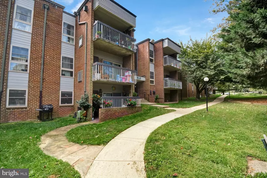 2301 GREENERY LN #202-5, Silver Spring, MD 20906