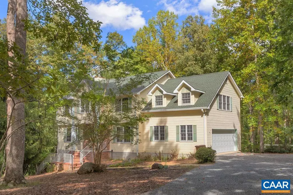 Palmyra, VA 22963,8 BRIDLEWOOD DR