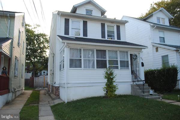 228 MARSHALL AVE, Darby, PA 19023