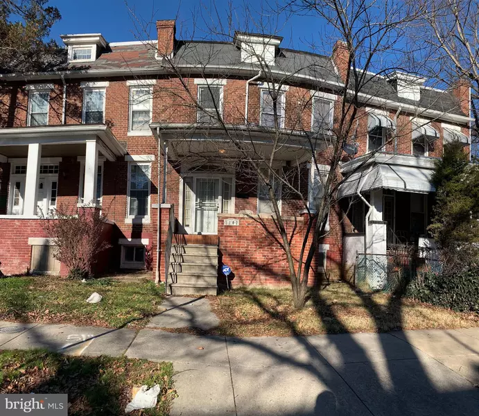 3102 WINDSOR AVE, Baltimore, MD 21216