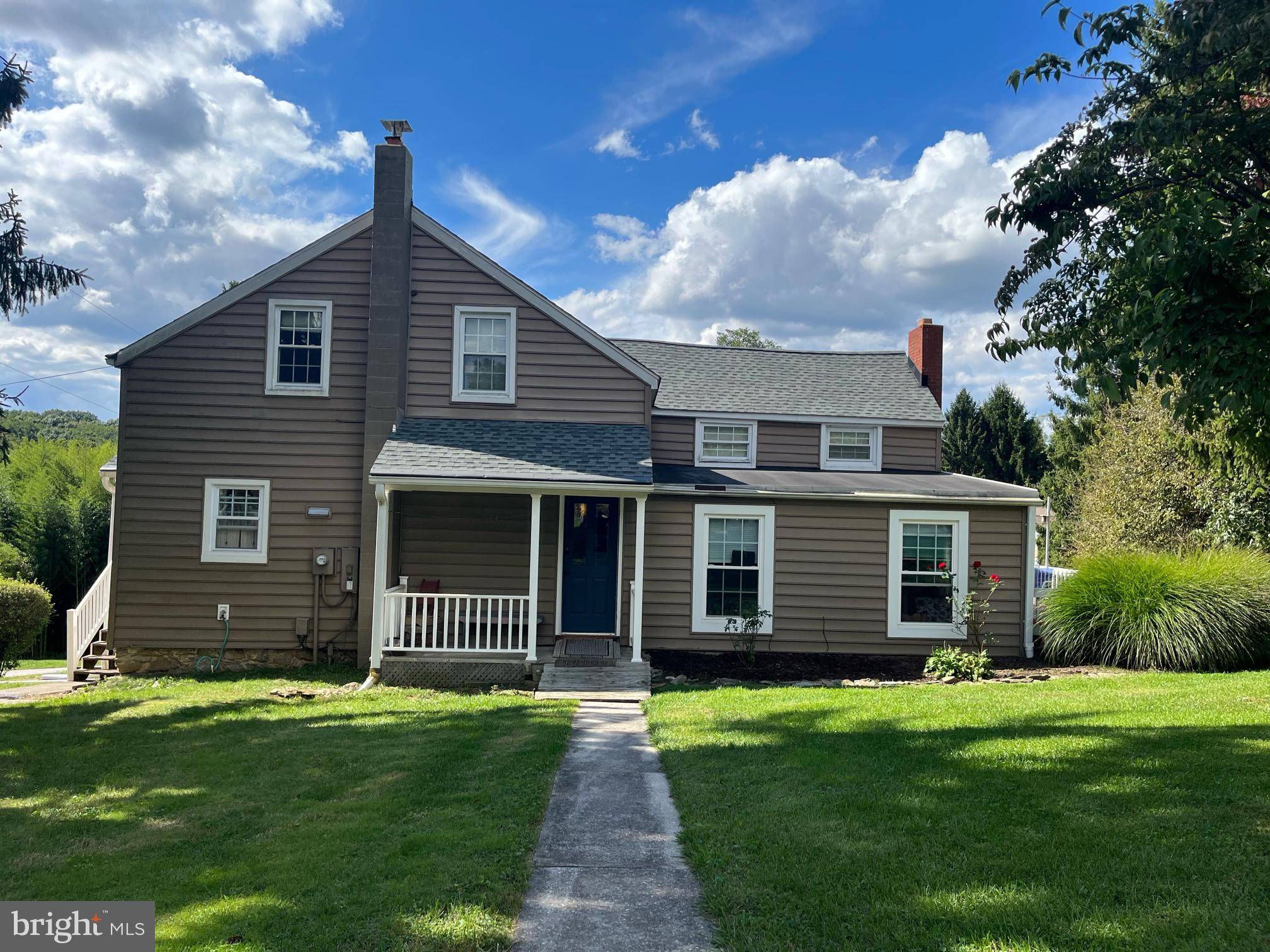 3417 LOWER GLADES RD, York, PA 17406