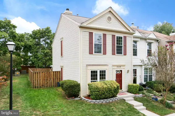 Alexandria, VA 22306,7119 STRAWN CT