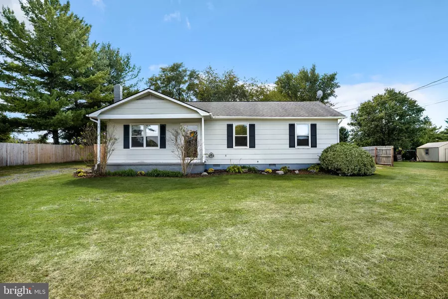 2483 LAUREL LN, Middletown, VA 22645