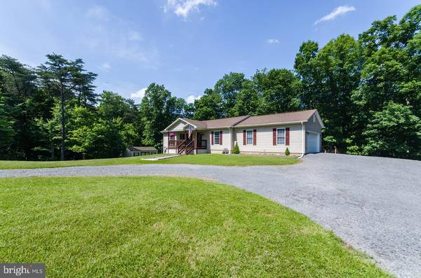 Berkeley Springs, WV 25411,780 CANNON DR