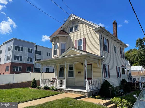 Willow Grove, PA 19090,518 DAVISVILLE