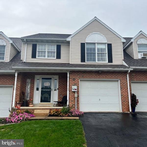 465 SOCIETY HILL CIR, Mountville, PA 17554