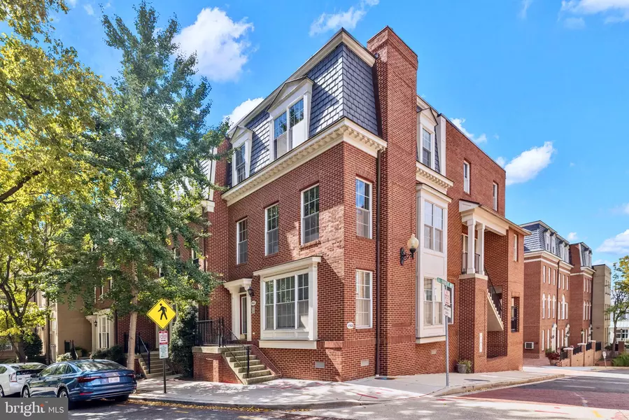 1900 KALORAMA PL NW #56, Washington, DC 20009