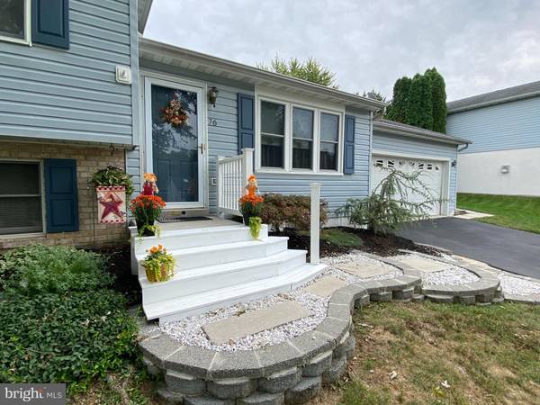 Hanover, PA 17331,76 GARDENIA DR