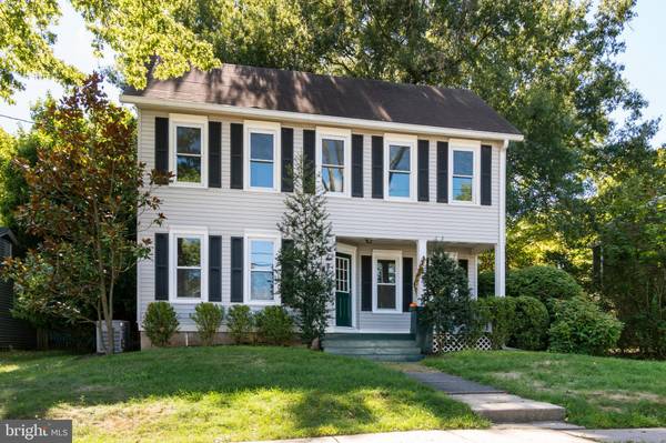 51 COLUMBIA AVE, Hopewell, NJ 08525