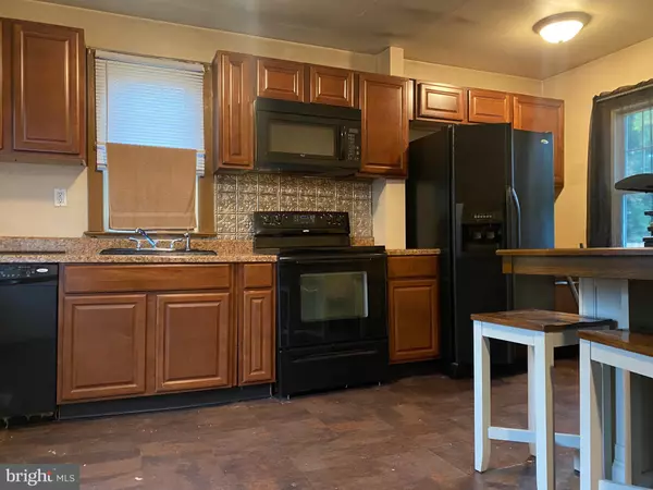 Thorofare, NJ 08086,301 PASSAIC AVE