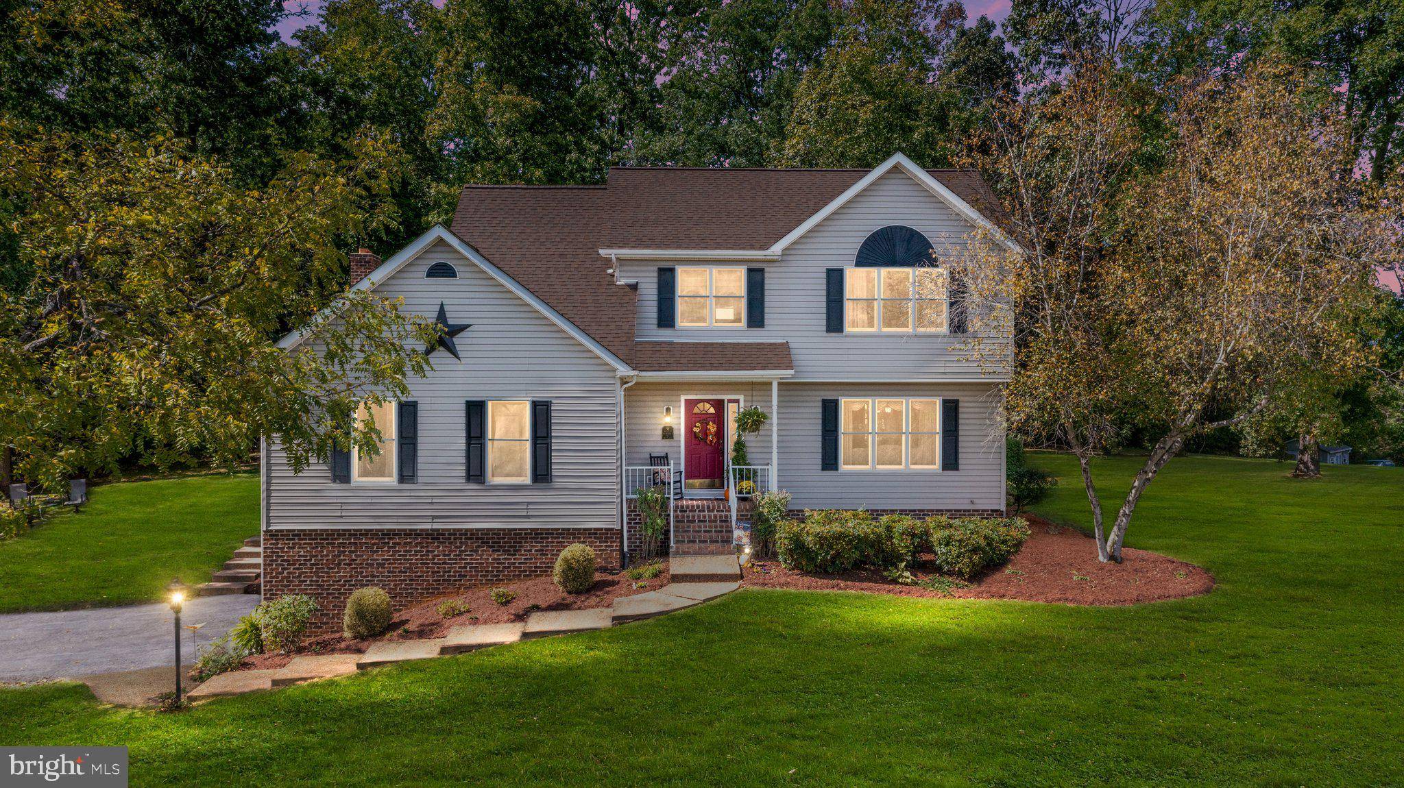 1377 FAIRVIEW RD, Woodstock, VA 22664