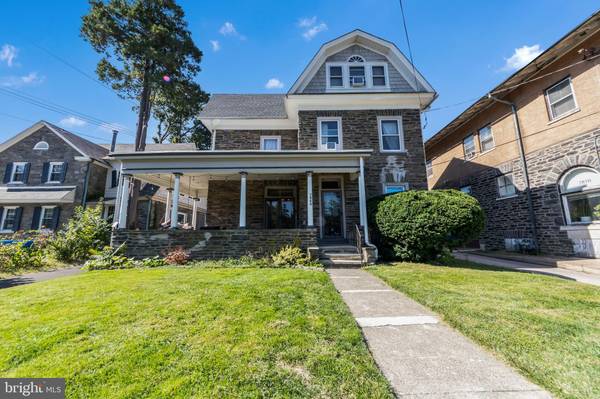 7868 SPRING AVE, Elkins Park, PA 19027