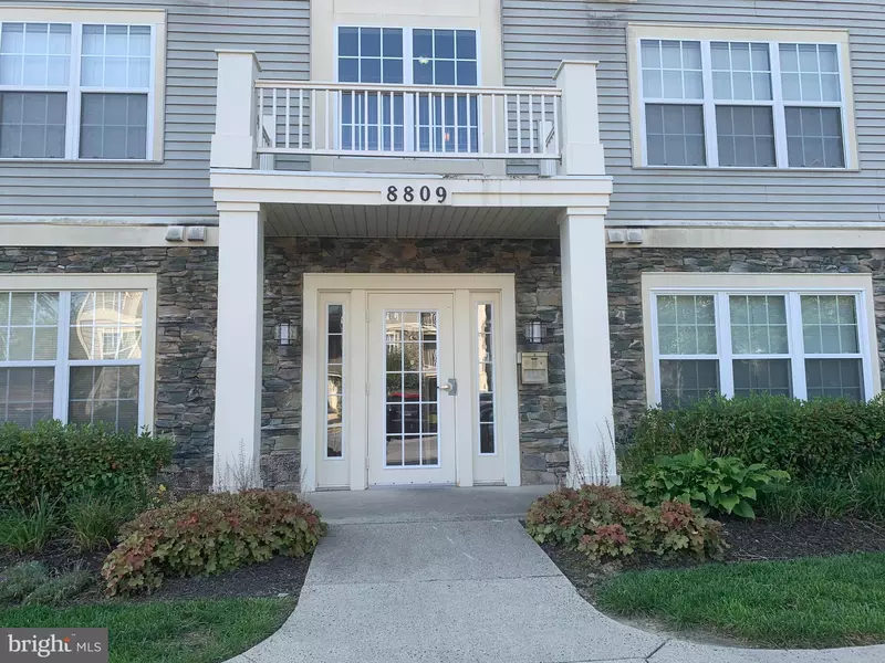 8809 STONE RIDGE #104, Pikesville, MD 21208