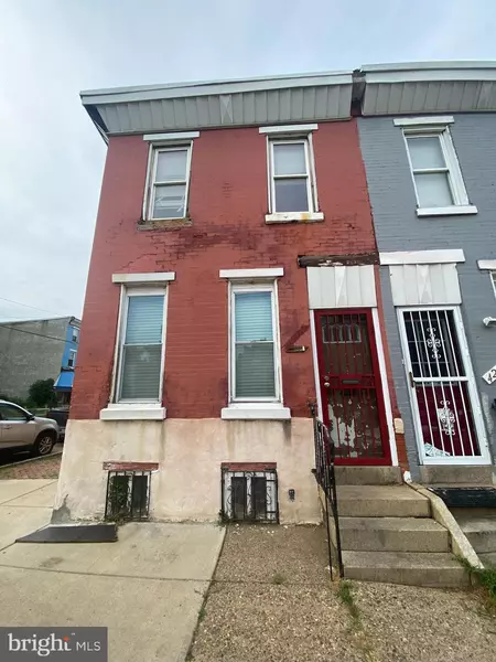 4225 WALLACE ST, Philadelphia, PA 19104