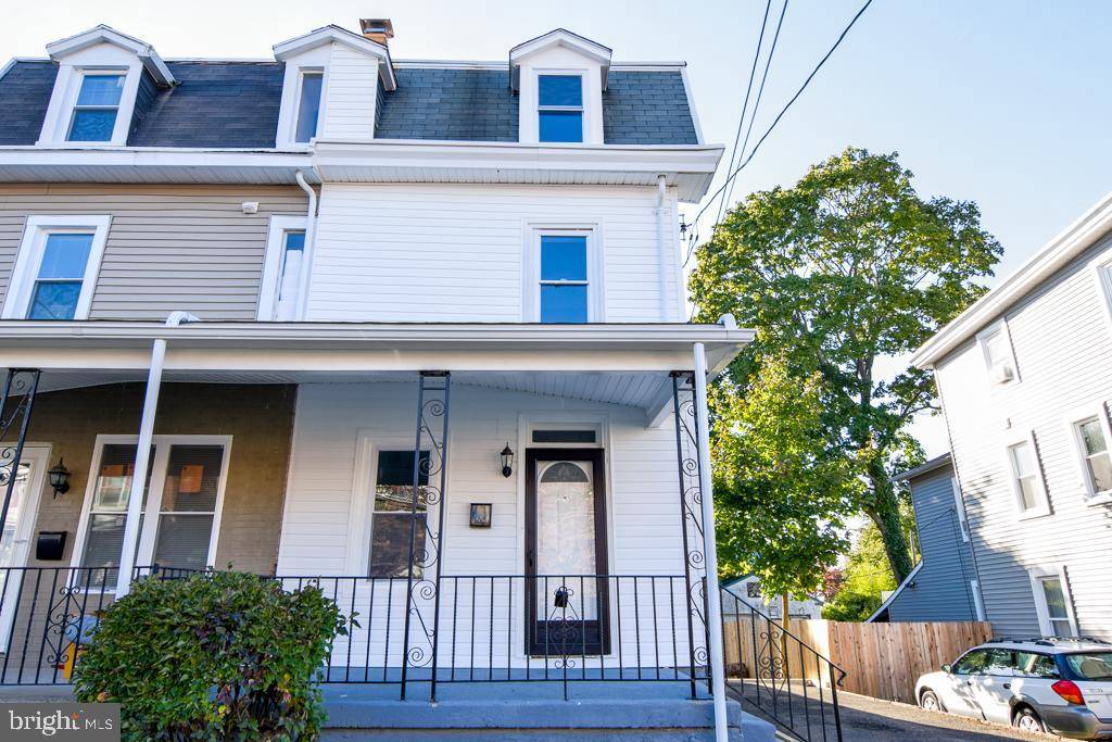 455 LEEDOM ST, Jenkintown, PA 19046
