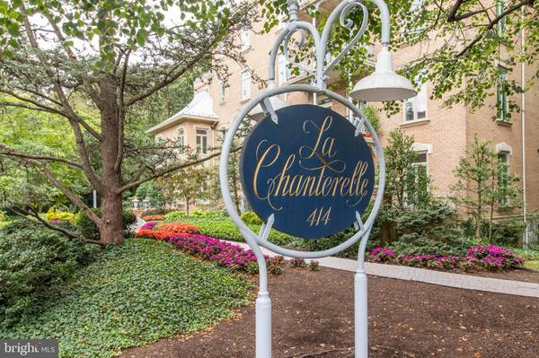 Haverford, PA 19041,414 OLD LANCASTER RD #202