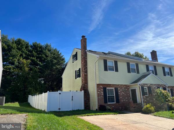 2068 FORT BEVON RD, Harleysville, PA 19438