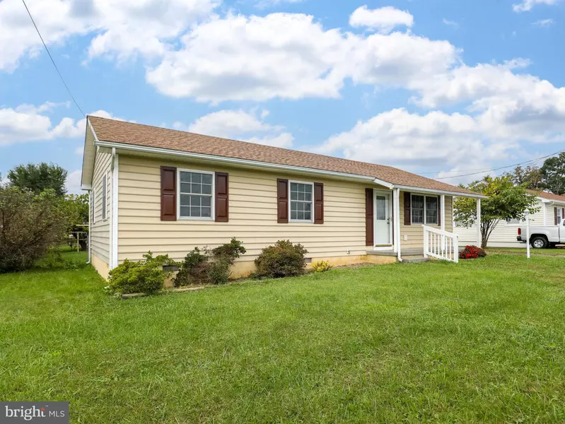 104 HILLTOP TER, Winchester, VA 22602