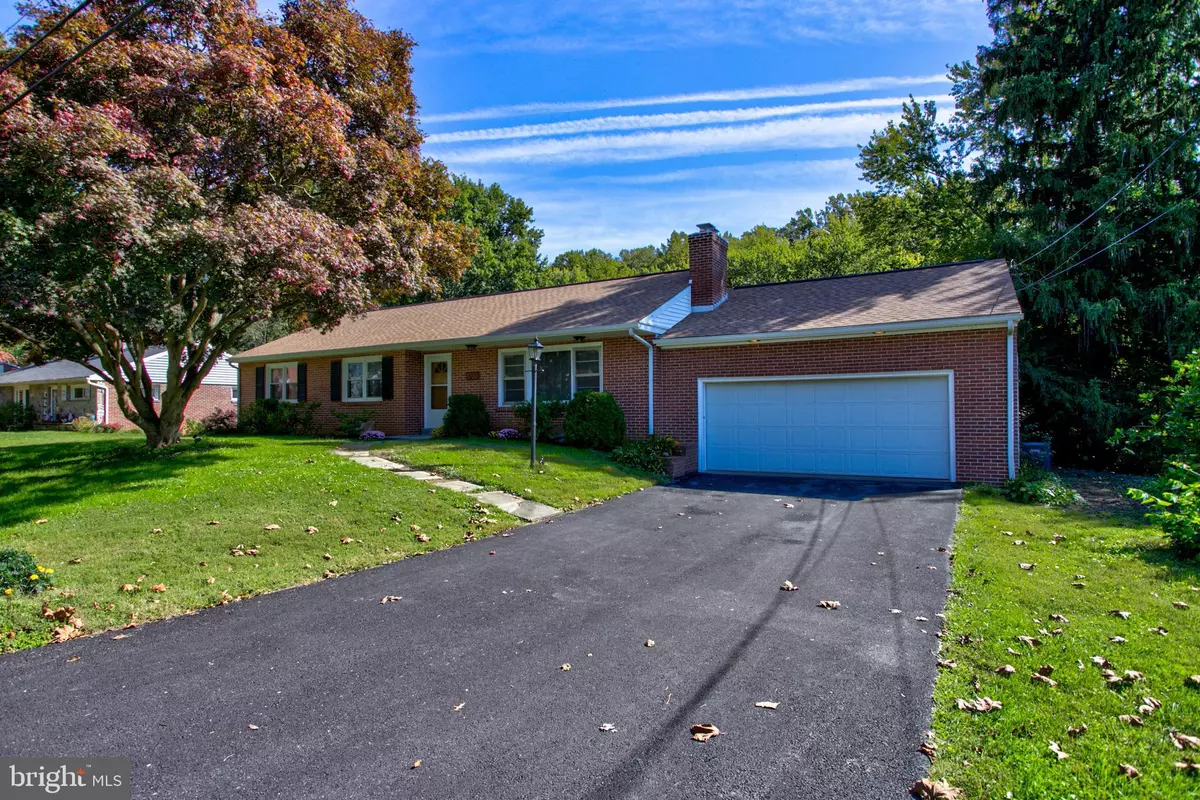 Lancaster, PA 17603,1700 COLONIAL MANOR DR