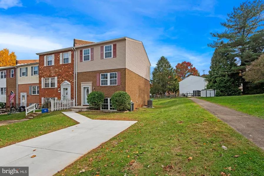 23 MIDDLE GROVE CT W, Westminster, MD 21157