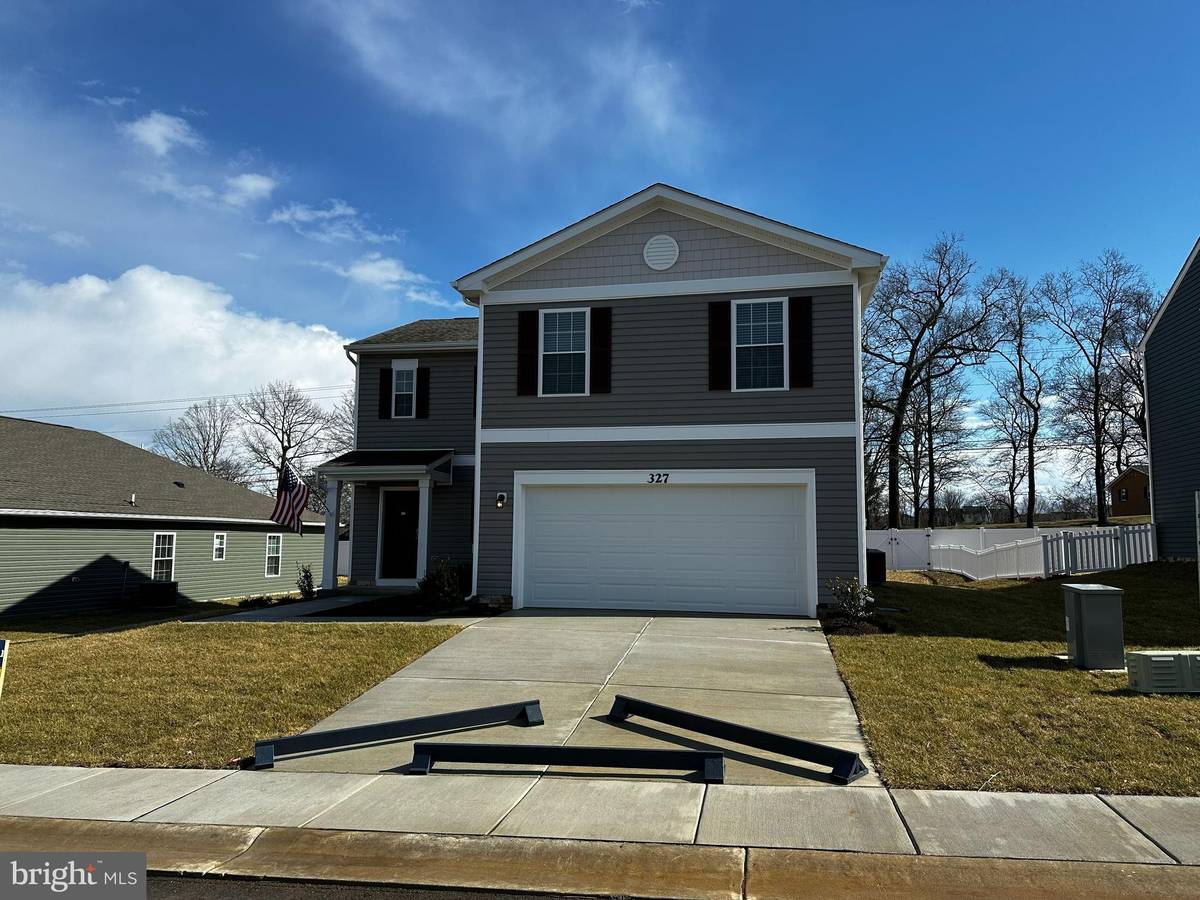 Martinsburg, WV 25403,327 POCHARDS CT