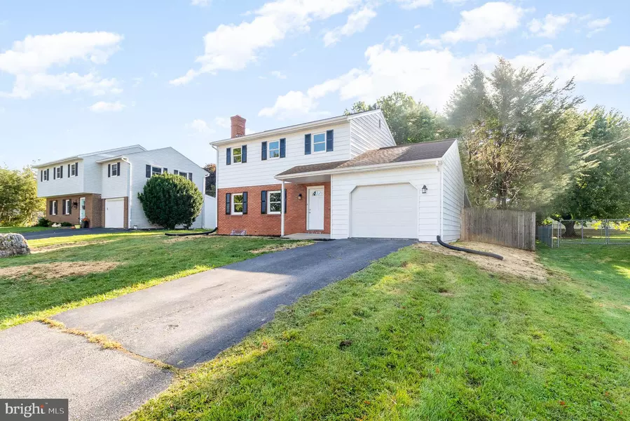 1069 LEIDIG DRIVE, Chambersburg, PA 17201