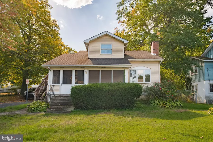 6 APPLE AVE, Media, PA 19063