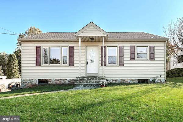 2517 BROAD ST, York, PA 17408