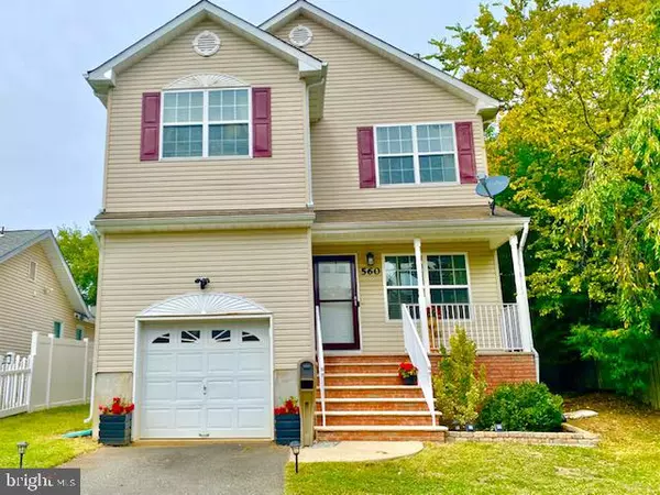 560 GREENWOOD, Laurence Harbor, NJ 08879