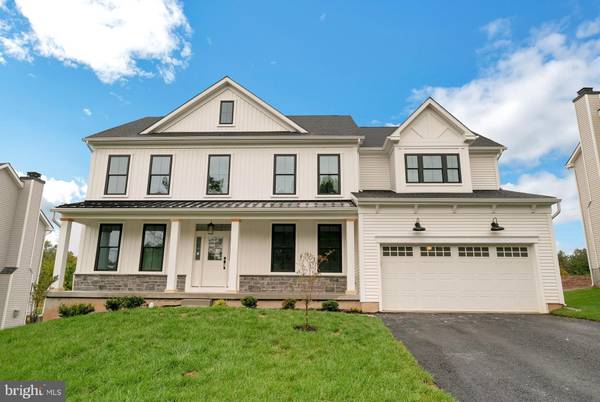 1827 N GRAVERS RD, Plymouth Meeting, PA 19462