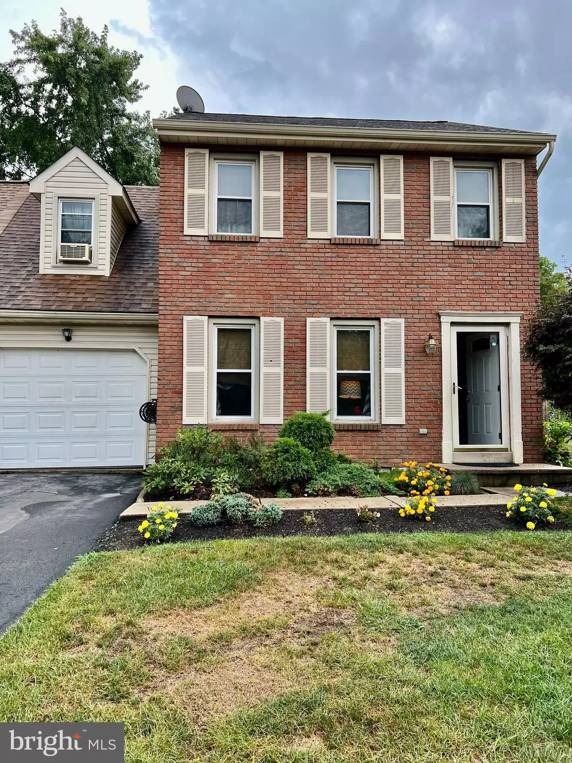 Lititz, PA 17543,6 WINDWOOD PL