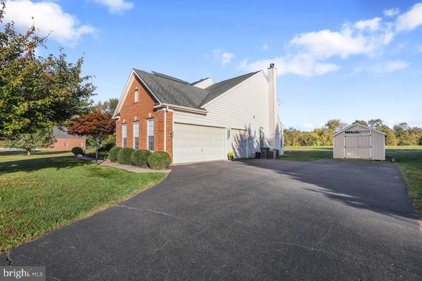 Round Hill, VA 20141,36402 DWYER CT