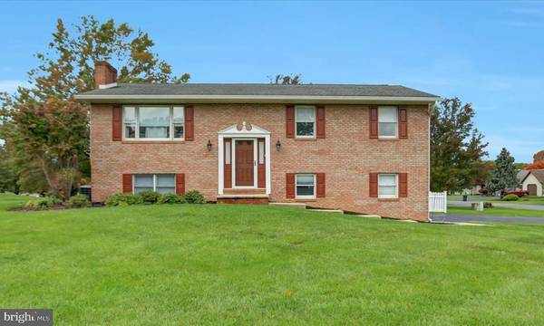 3455 CARNOUSTIE DRIVE, Chambersburg, PA 17202