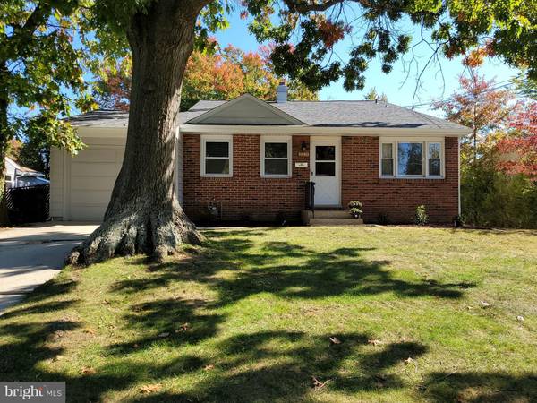 215 WOODLAND AVE,  Cherry Hill,  NJ 08002