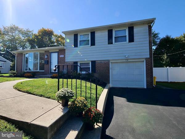 559 MADDOCK RD, Springfield, PA 19064