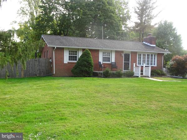 409 BIG OAK RD, Yardley, PA 19067