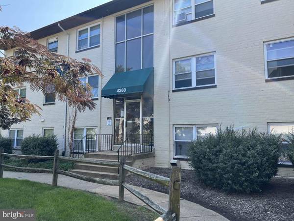 4260 BUCKMAN RD #50, Alexandria, VA 22309