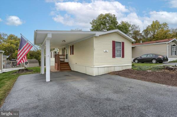 Hummelstown, PA 17036,181 BROWNSTONE PARK