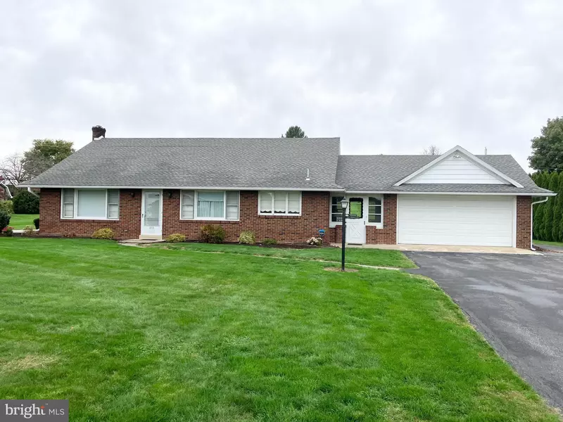 3723 SAND SPRING RD, Schnecksville, PA 18078