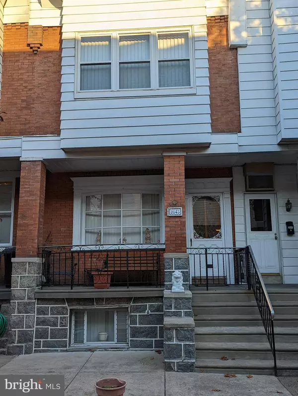 2643 S WARNOCK ST, Philadelphia, PA 19148