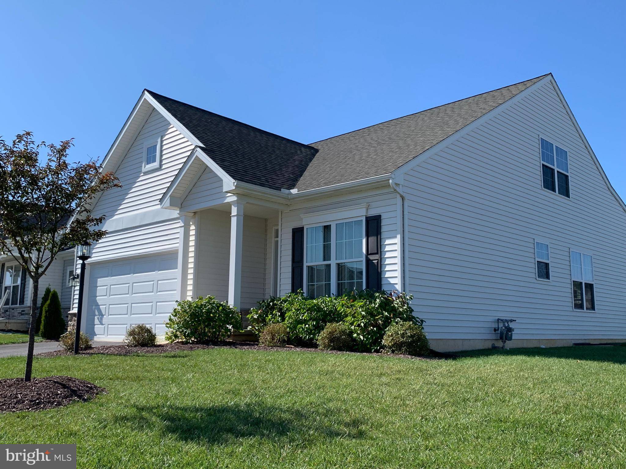 951 MAIGOLD DR, Mechanicsburg, PA 17055