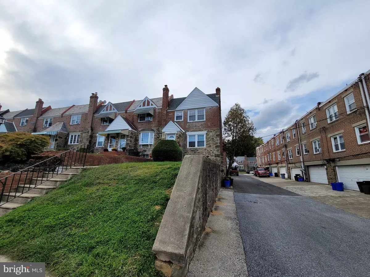 Drexel Hill, PA 19026,856 EATON RD