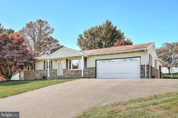 York, PA 17408,1456 WHISPERING SPRINGS DR