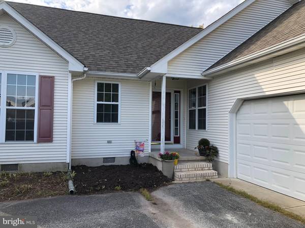 102 COURTNEY LN, Felton, DE 19943