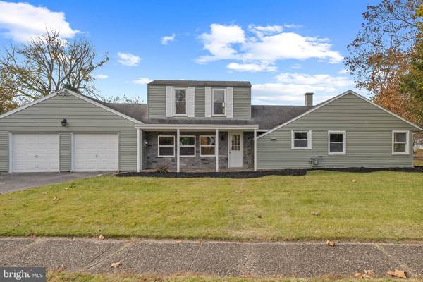 201 W MONMOUTH AVE, Sewell, NJ 08080