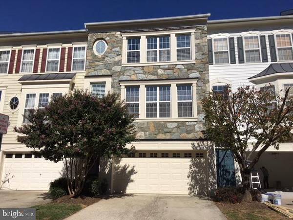 2106 CAPSTONE CIR, Herndon, VA 20170